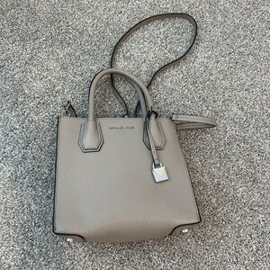 Grey Michael kors bag